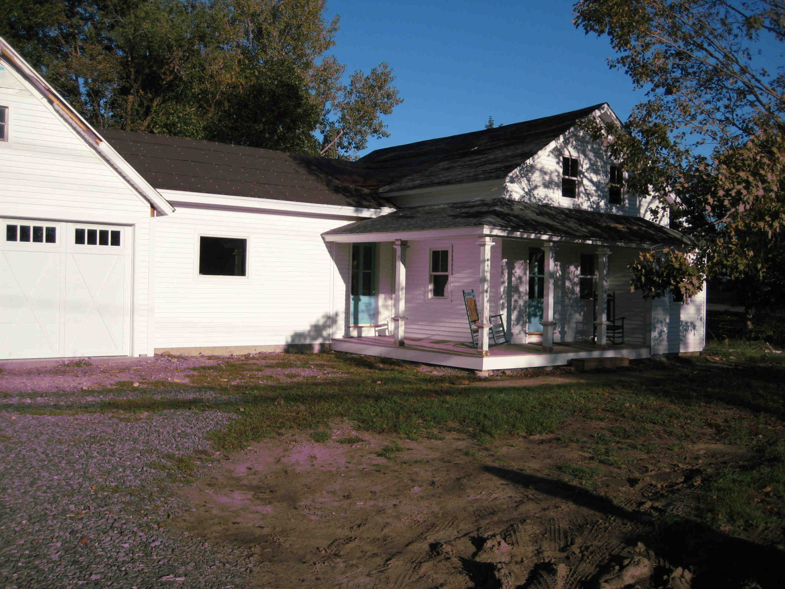 Building photograph for 44 MAIN ST S